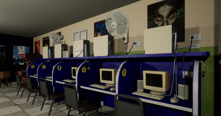 Experience the PC Heyday of the 2000s With LAN Party Adventures