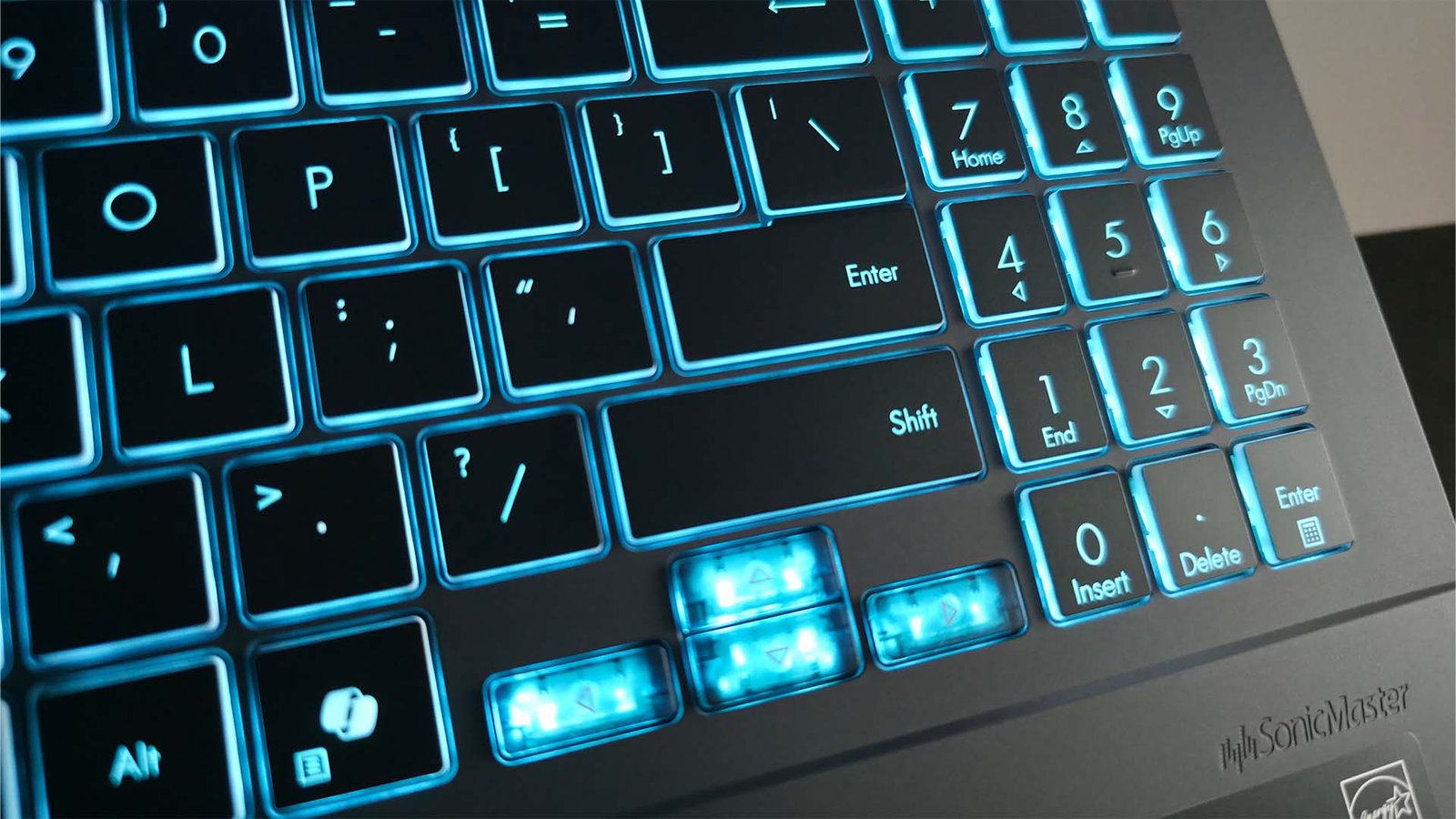ASUS V16 V3607V Keyboard