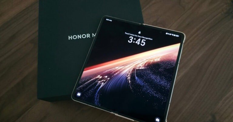 HONOR Magic V5 Review -Slim, Smart, and Ready to Challenge