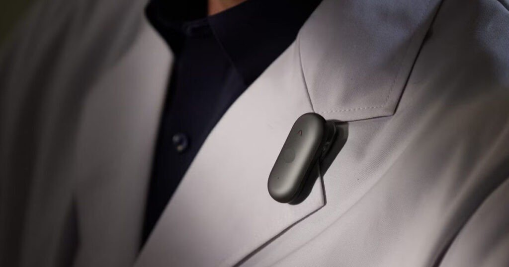 Plaud NotePin S Arrives in Singapore, Bringing Wearable AI Notes to Meetings and Commutes