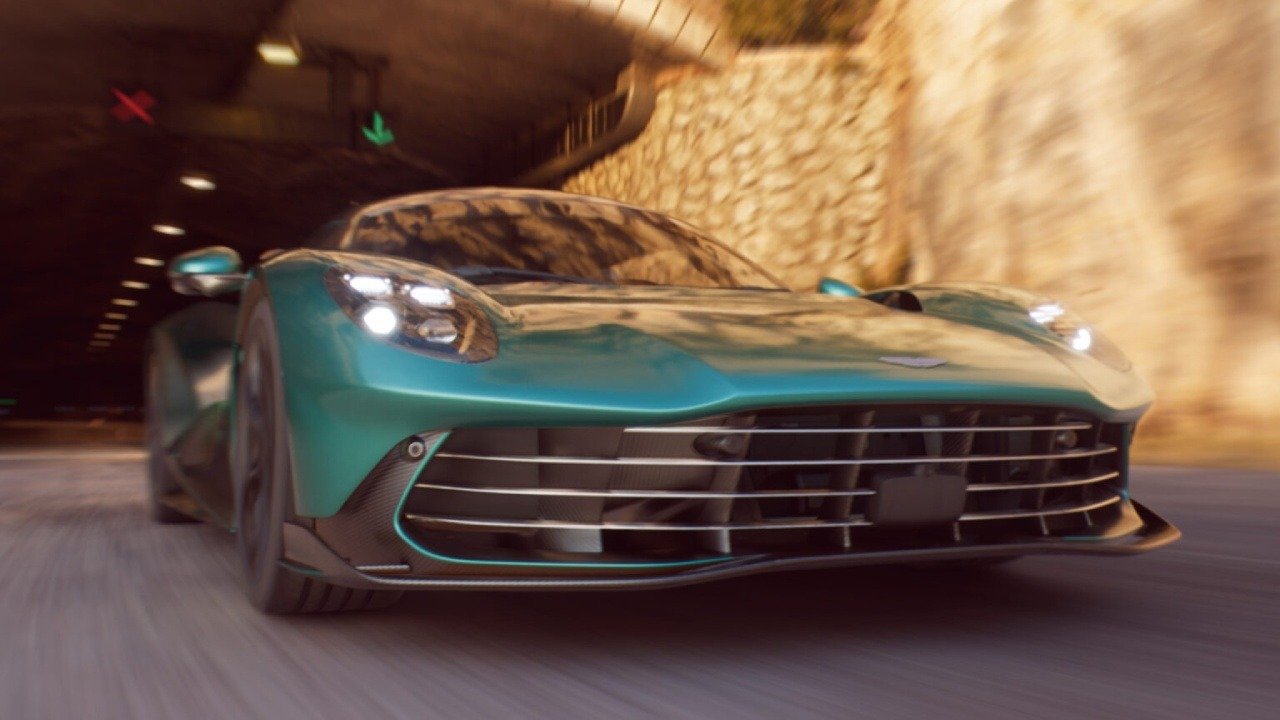 Clutch vehicle
