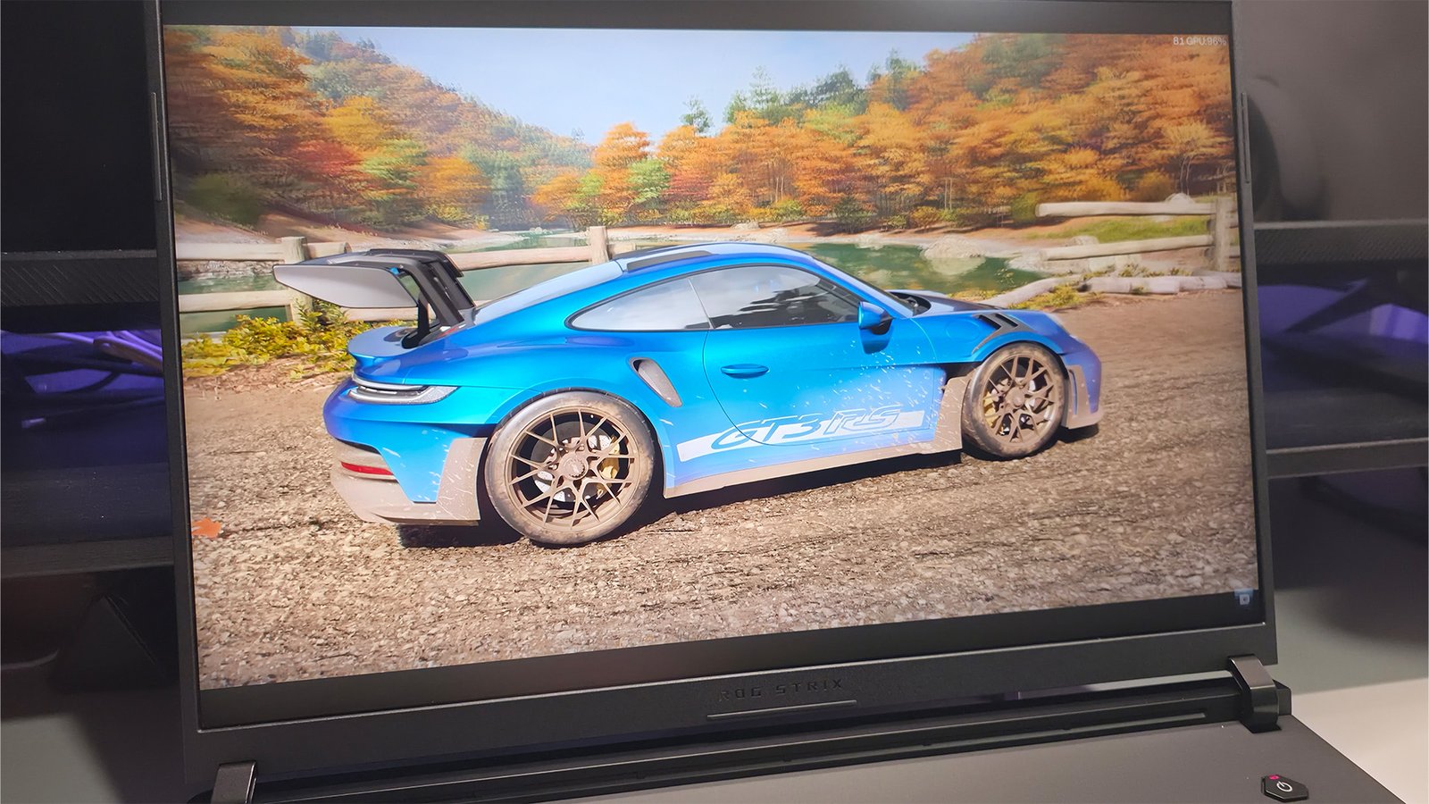 ROG Strix SCAR 18 (G835LXG) Forza Horizon 6 (2)