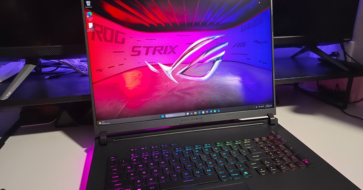 ROG Strix SCAR 18 (G835LXG) Review – A Spectacular Desktop Replacement