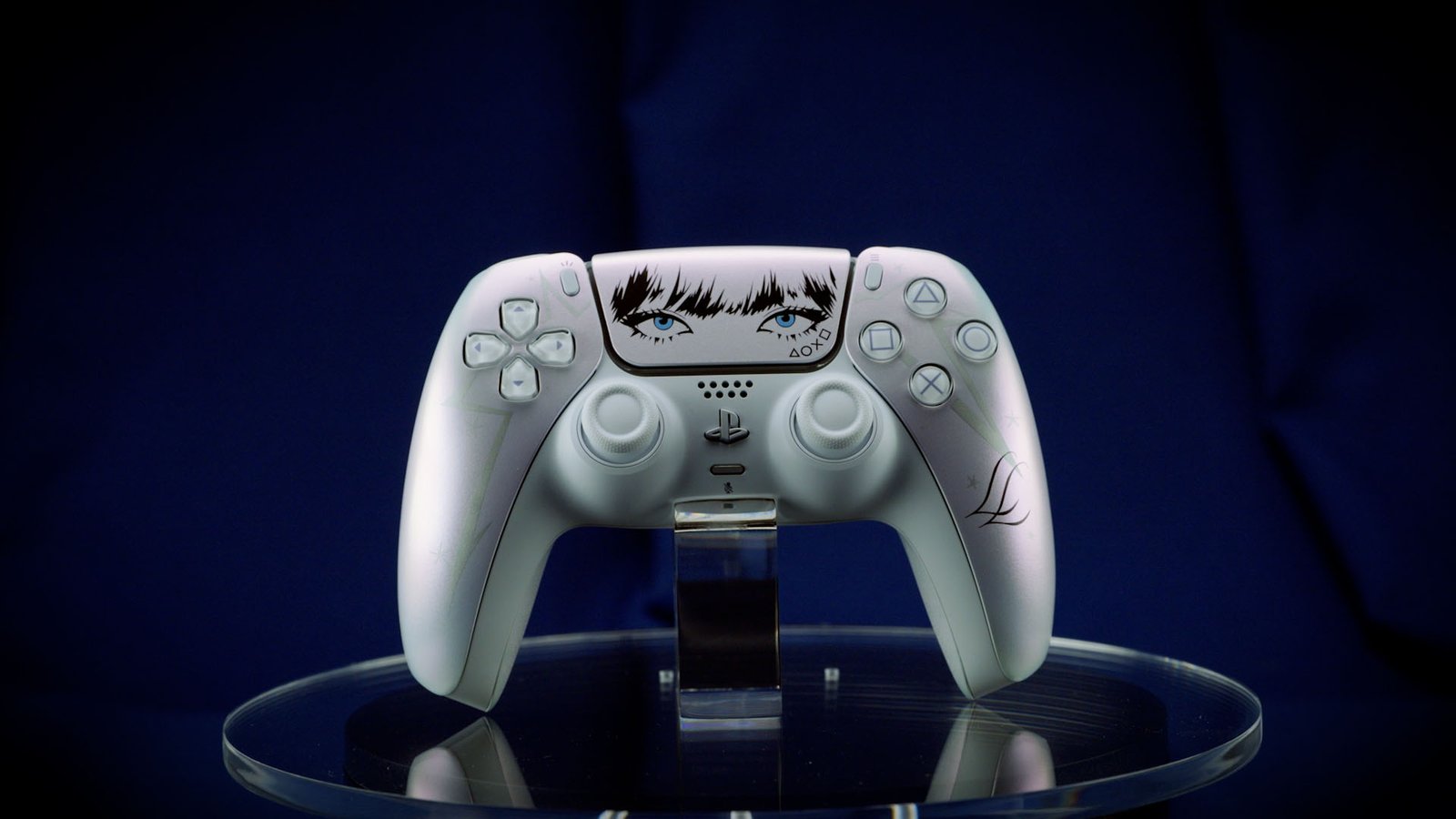 DualSense Wireless Controller Lisa Limited Edition