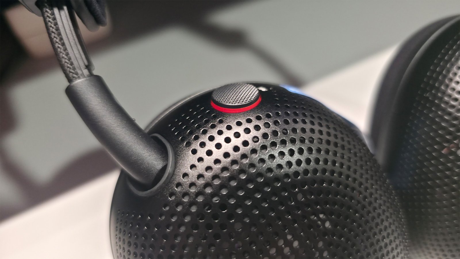 Sony INZONE H6 Air Buttons