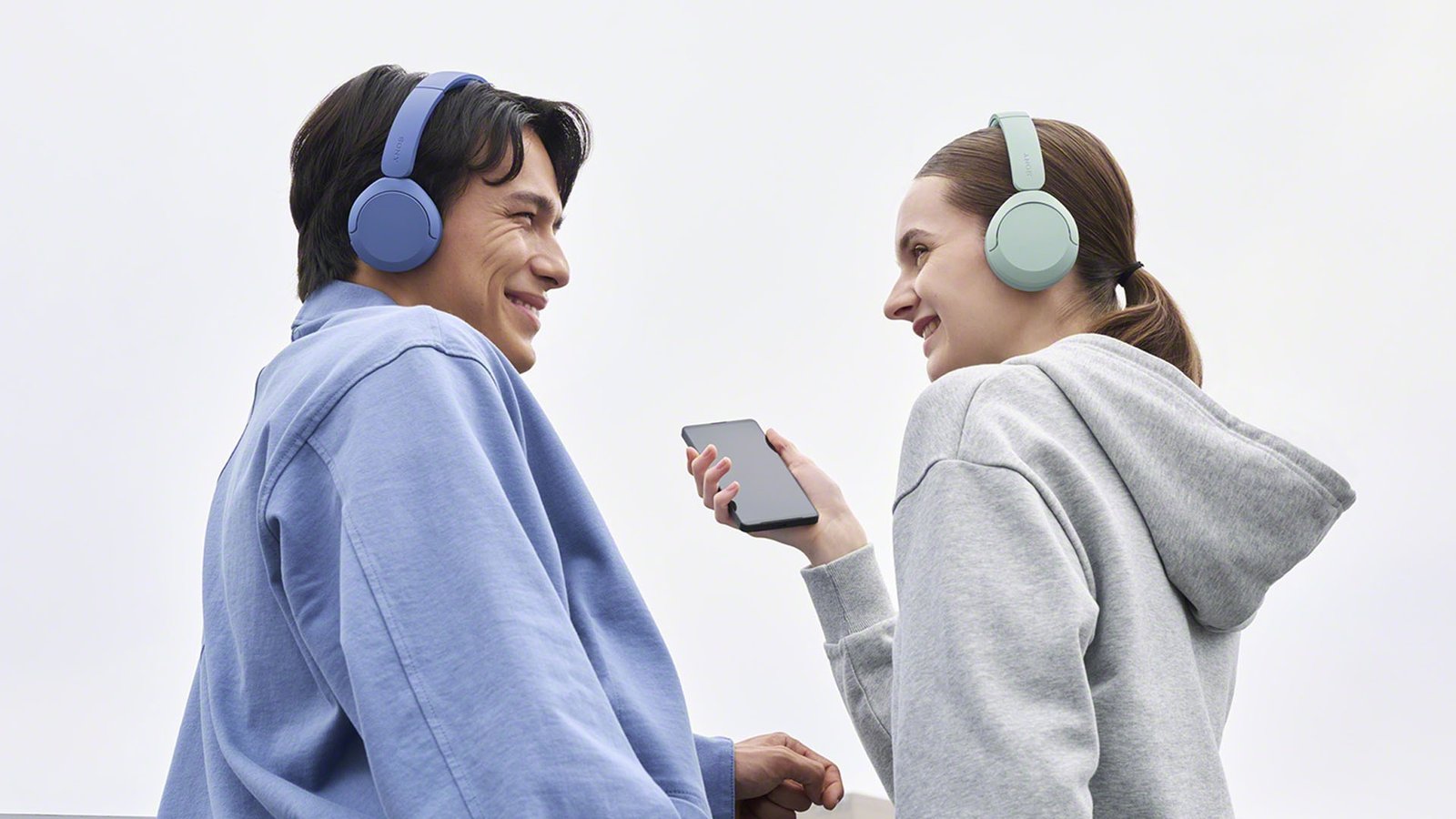 Sony WH-CH530 Offers Prolonged Hours of Listening