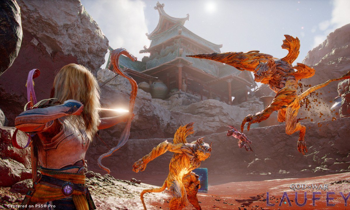 God of War Laufey Details Faye’s Bow, Armour & Weapon Customisation